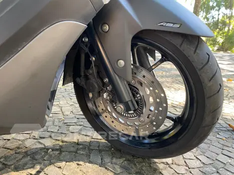 NMAX 160 CONNECTED