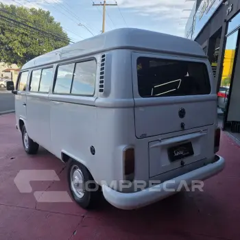 Kombi Lotação 1.6 MPi