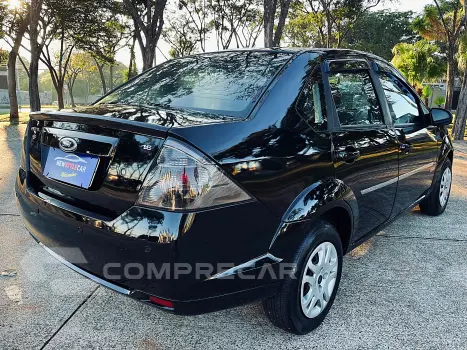 FIESTA 1.6 MPI Class Sedan 8V