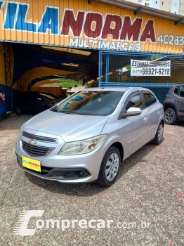 CHEVROLET ONIX 1.4 MPFI LT 8V 4 portas