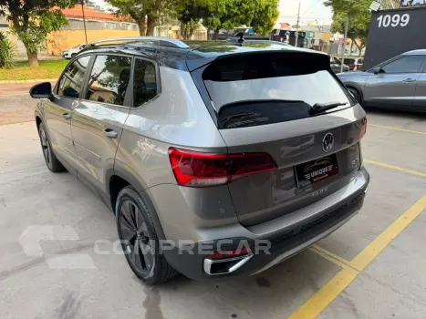 Taos 1.4 250 Tsi Total Flex Highline Automático