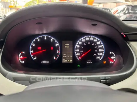 AZERA - 3.3 MPFI GLS SEDAN V6 24V 4P AUTOMÁTICO