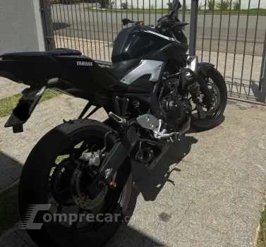 YAMAHA MT-03