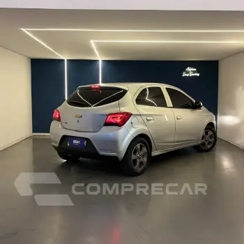 ONIX HATCH LT 1.0 8V FlexPower 5p Mec.