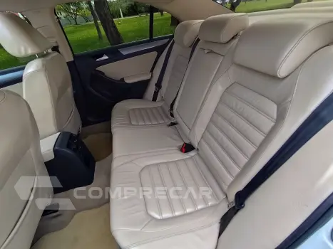 JETTA 2.0 TSI HIGHLINE 211CV GASOLINA 4P TIPTRONIC
