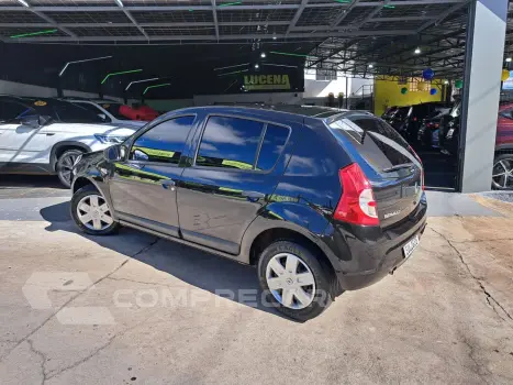 Sandero 1.6 EXPRESSION 8V FLEX 4P MANUAL
