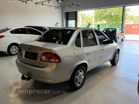 CLASSIC 1.0 MPFI LS 8V FLEX 4P MANUAL