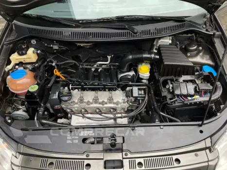 POLO 1.6 MI 8V TOTAL FLEX 4P MANUAL