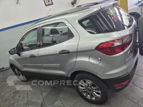 FORD ECOSPORT 2.0 Freestyle 16V A 4 portas