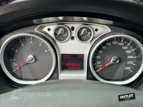 FOCUS 1.6 GL 16V FLEX 4P MANUAL