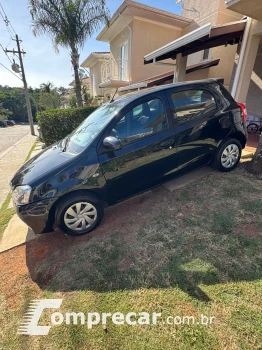 Toyota ETIOS 1.3 X 16V 4 portas