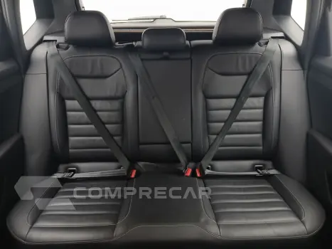 TAOS 1.4 250 TSI TOTAL FLEX HIGHLINE AUTOMÁTICO