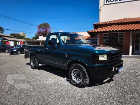 F-1000 2.5 XL 4X2 CS 8V Turbo