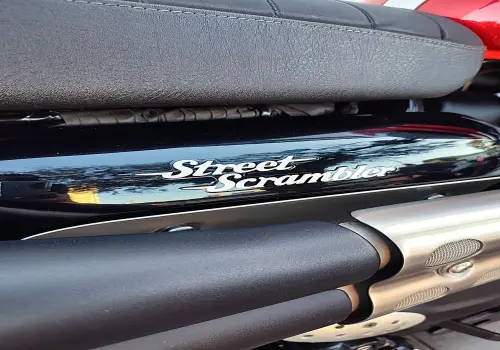 TRIUMPH STREET SCRAMBLER