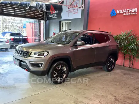 COMPASS 2.0 16V DIESEL TRAILHAWK 4X4 AUTOMÁTICO