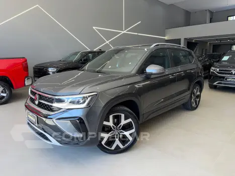 Volkswagen TAOS Highline 1.4 4 portas