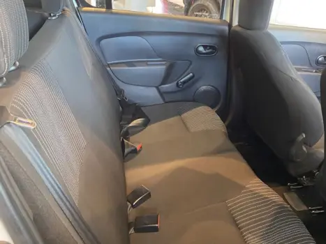 SANDERO - 1.0 12V SCE AUTHENTIQUE 4P MANUAL