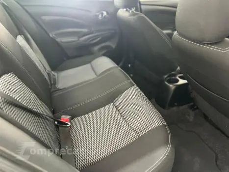 Versa Sedan 1.6 16V 4P FLEX SV