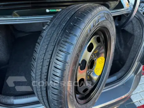 VIRTUS - 1.0 200 TSI HIGHLINE AUTOMÁTICO