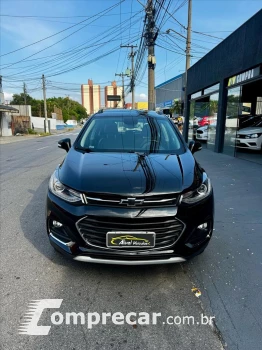 TRACKER 1.4 16V Turbo Midnight