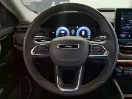 COMMANDER 1.3 T270 Turbo Limited