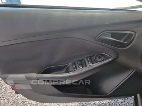 FOCUS HATCH - 1.6 SE 16V 4P MANUAL