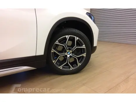 X1 2.0 16V Turbo Activeflex Sdrive20i