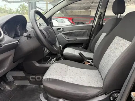 FIESTA HATCH - 1.6 ROCAM SE PLUS HATCH 8V 4P MANUAL