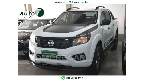 NISSAN FRONTIER - 2.3 16V TURBO ATTACK CD 4X4 AUTOMÁTICO 4 portas