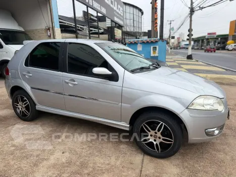 Palio ELX 1.4 Fire/30 Anos F. Flex 8V 4p