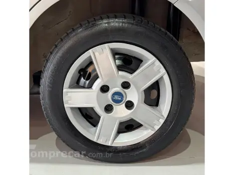 FIESTA 1.0 MPI CLASS HATCH 8V FLEX 4P MANUAL