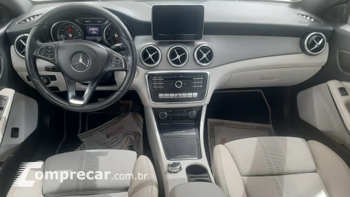 Mercedes-Benz CLA 200 1.6 Vision 16V 4 portas