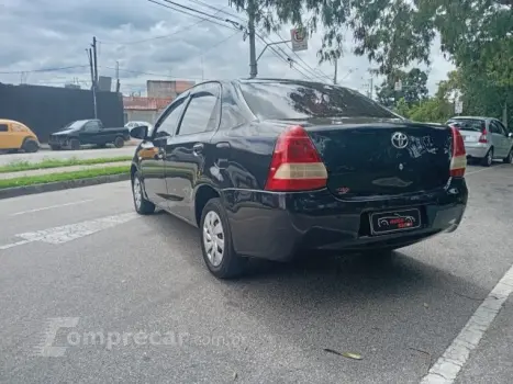 ETIOS SEDAN - 1.5 XS SEDAN 16V 4P MANUAL