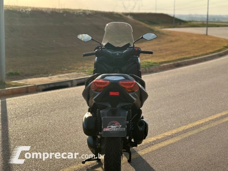 XMAX 250