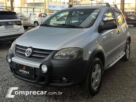 Volkswagen CROSSFOX 1.6 MI 8V FLEX 4P MANUAL 4 portas