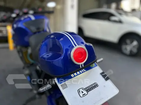 Trophy 1200