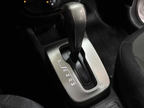 SPIN 1.8 LT 8V FLEX 4P AUTOMÁTICO