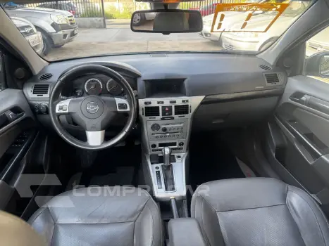 Vectra Sedan 2.0 4P COLLECTION