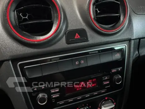 SAVEIRO - 1.6 MI ROCK IN RIO CD 8V 2P MANUAL