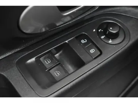 CROSS UP - 1.0 MPI 12V 4P MANUAL