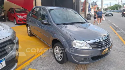 LOGAN 1.0 12V SCE Expression