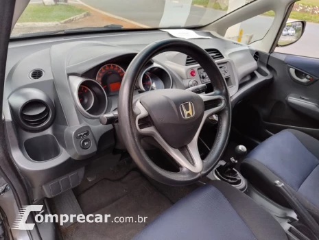 FIT 1.4 DX 16V