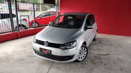 Volkswagen FOX 1.6 MI 8V 4 portas