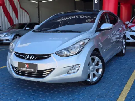 Hyundai Elantra GLS 1.8 16V Aut. 4 portas