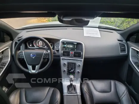 XC60 2.4 D5 Momentum AWD