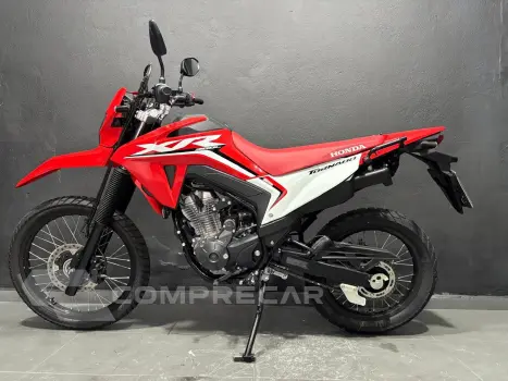 XR 300 L TORNADO ABS