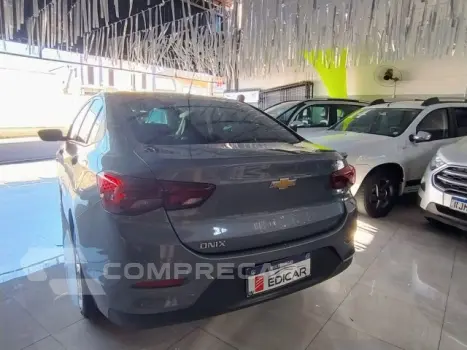 ONIX - 1.0 TURBO PLUS LT AUTOMÁTICO