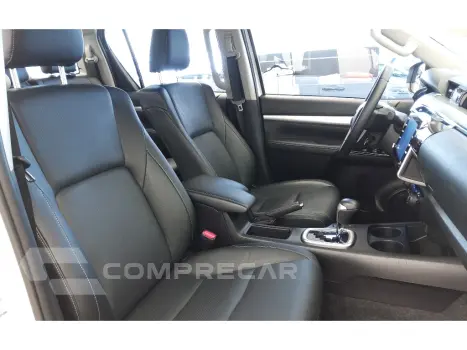 HILUX 2.8 D-4D TURBO DIESEL CD SRX LIMITED 4X4 AUTOMÁTICO