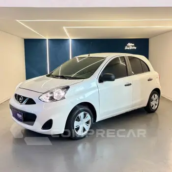 NISSAN MARCH 1.0 12V Flex 5p 4 portas