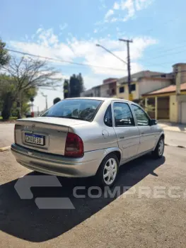 CORSA 1.6 MPFI GLS Sedan 8V